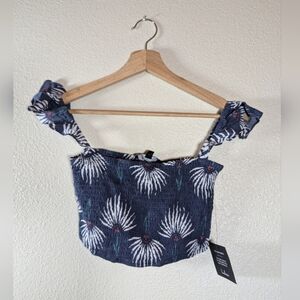 Lulu's NWT Navy Floral Smocked Crop Top Size XS